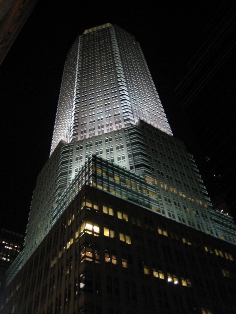 อาคาร Bear Stearns หนึ่งในธนาคารเพื่อการลงทุนแห่งแรกที่ล้มจากวิกฤตซับไพรม์ ปี 2008 เหตุการณ์ที่ The Big Short เล่า